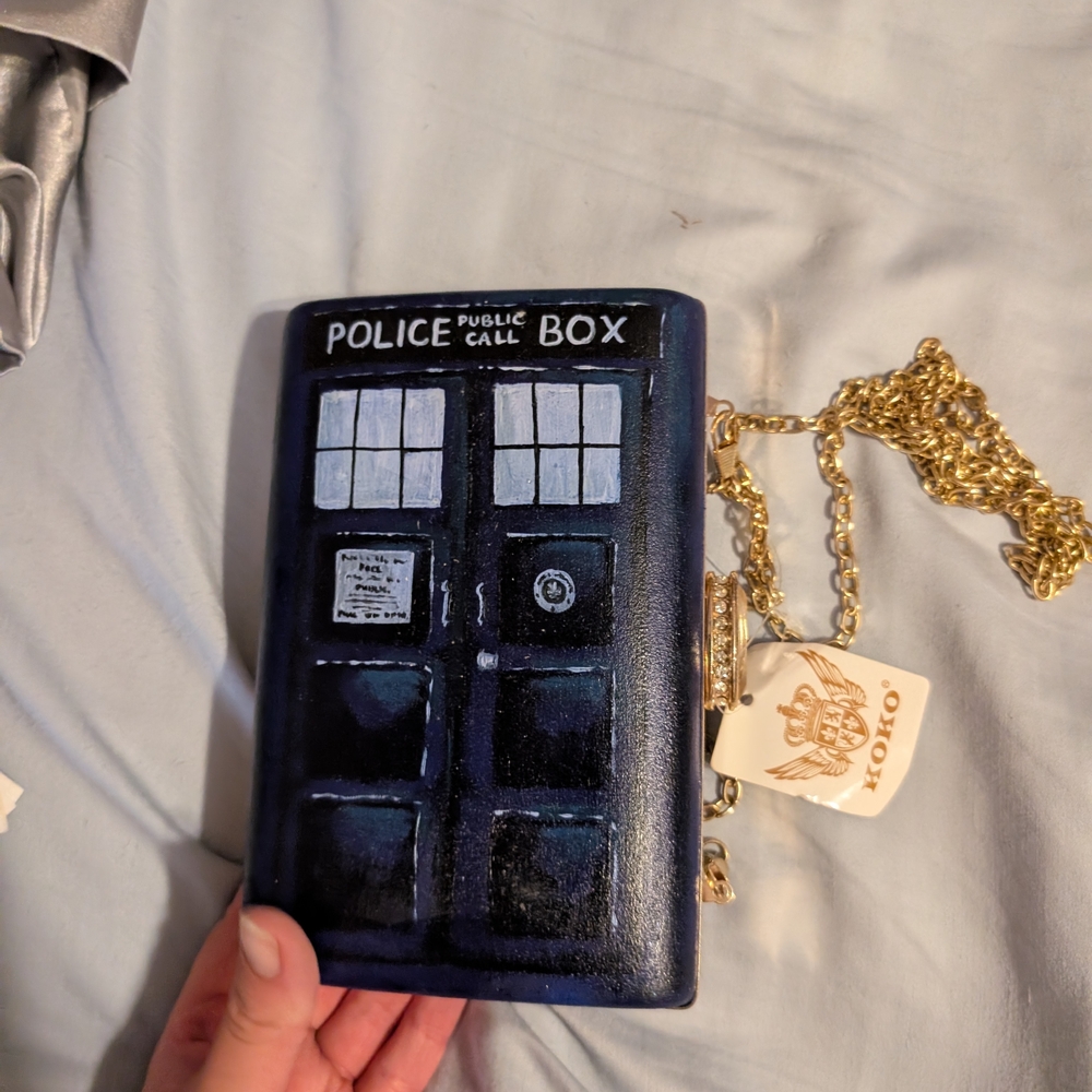 Blue TARDIS Clutch with Gold Chain